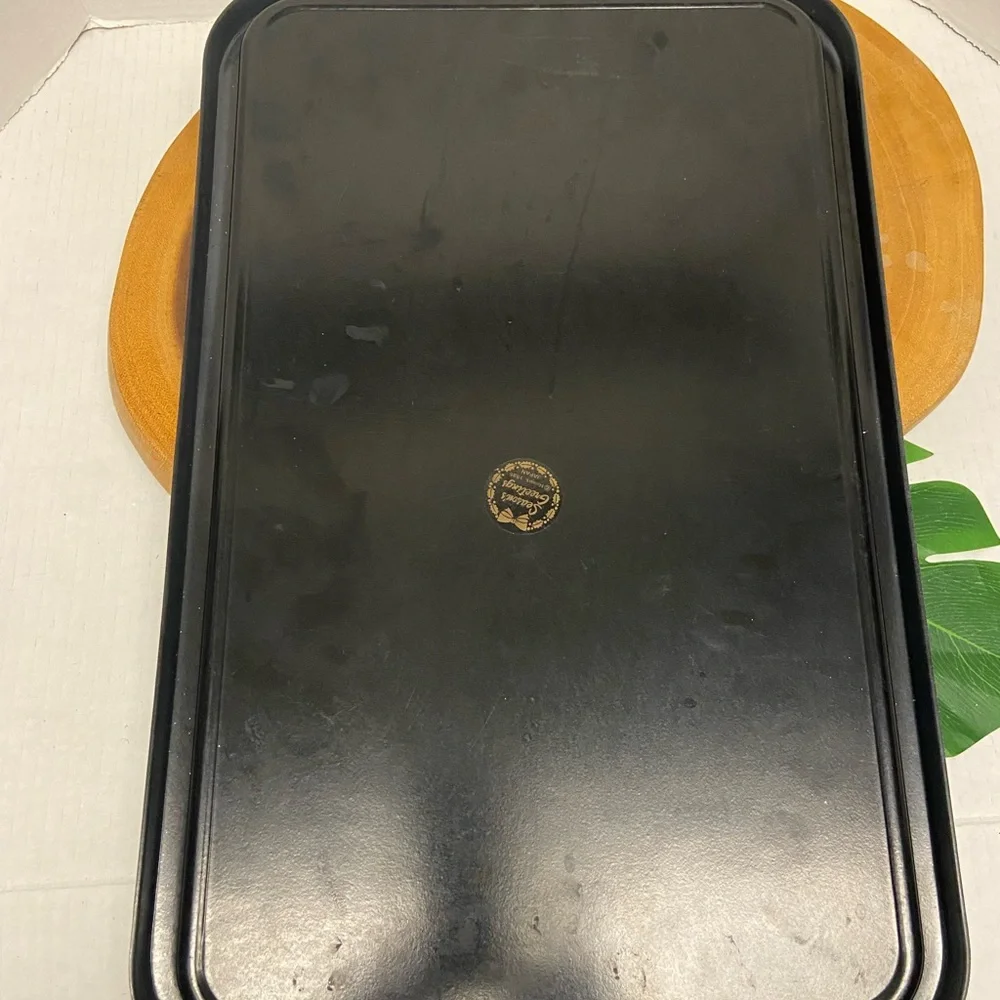 Hallmark 1985 Seasons Greetings Japan Holly Aluminum Serving Tray